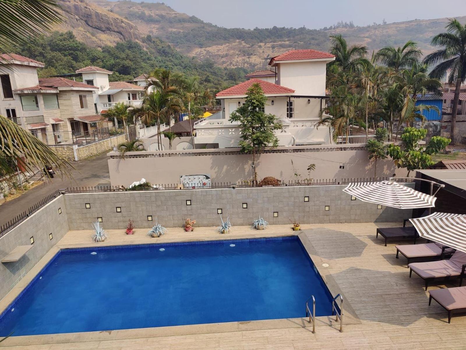 Aqua Villa Luxury Home Stay Лонавала Екстериор снимка